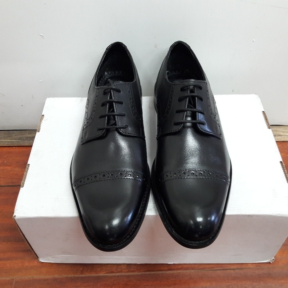 Stacy Adams - Picture 2 of 4